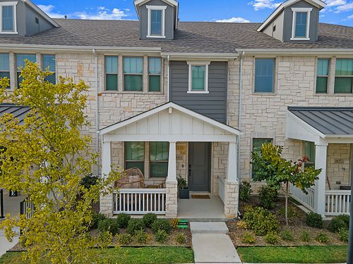 6429 Northern Dancer Dr, North Richland Hills, TX, 76180-5930 | Card Image