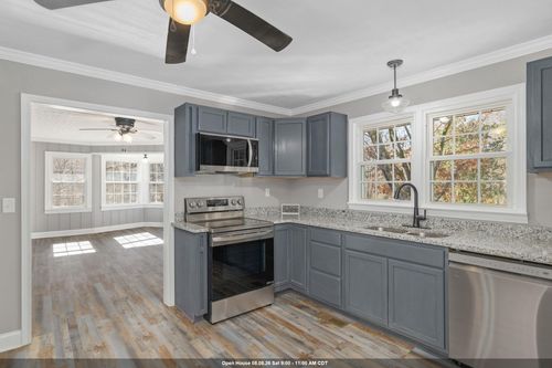 98 County Road 93, Anderson, AL, 35610-4101 | Card Image