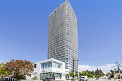 2104-13685 102 Avenue, Surrey, BC, V3T0S2 | Card Image