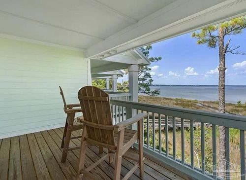 16104 Innerarity Point Rd, Pensacola, FL, 32507-8378 | Card Image