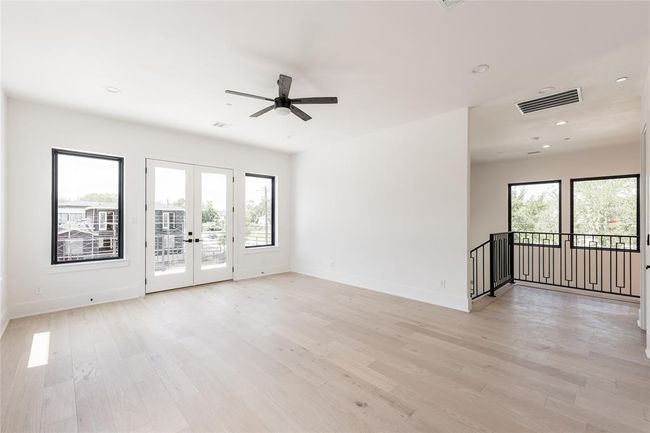 5008 Holt St, House other with 4 bedrooms, 6 bathrooms and 2 parking in Bellaire TX | Image 20