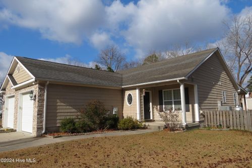 b-402 South St, Bayboro, NC, 28515-9714 | Card Image