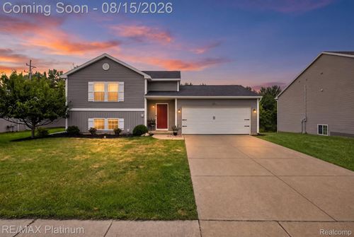 354 Saddlebrook Dr, Linden, MI, 48451-9144 | Card Image