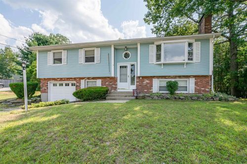36 Nightingale Rd, Nashua, NH, 03062-2170 | Card Image