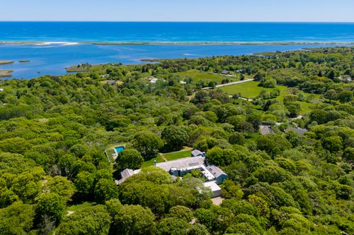 8 Snail Rd, Chilmark, MA, 02535-2501 | Card Image