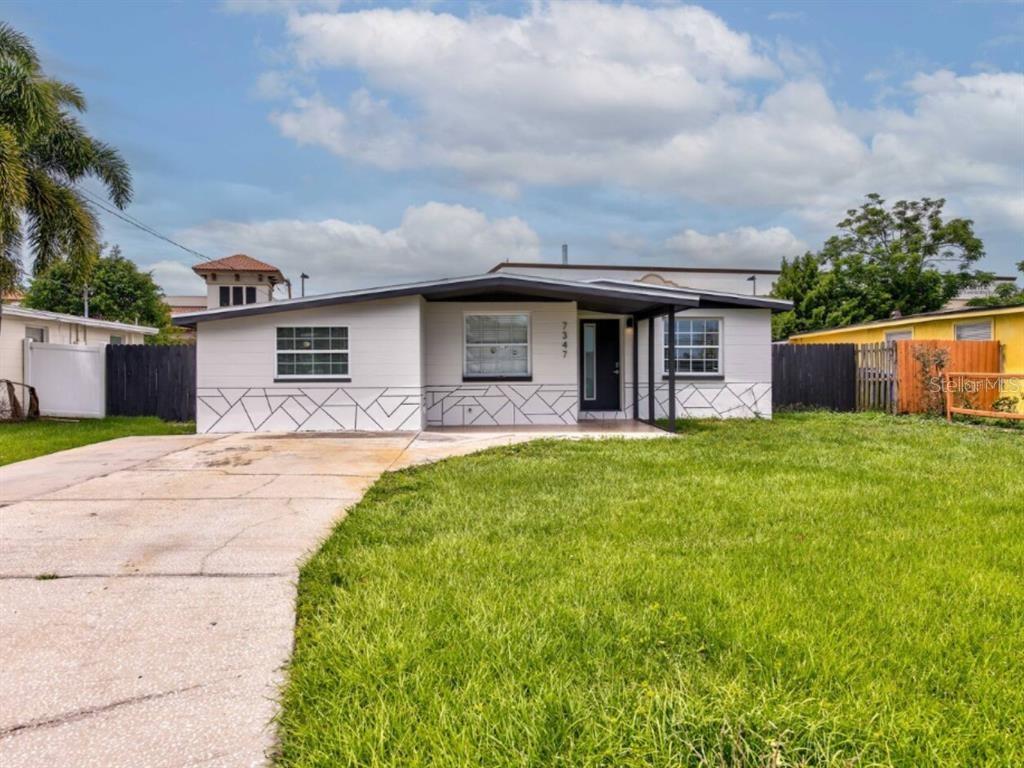 Brighten Dr, Tampa, FL 33615