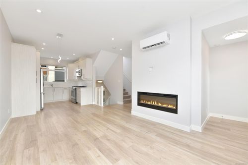 104-3429 Happy Valley Rd, Langford, BC, V9C2X9 | Card Image