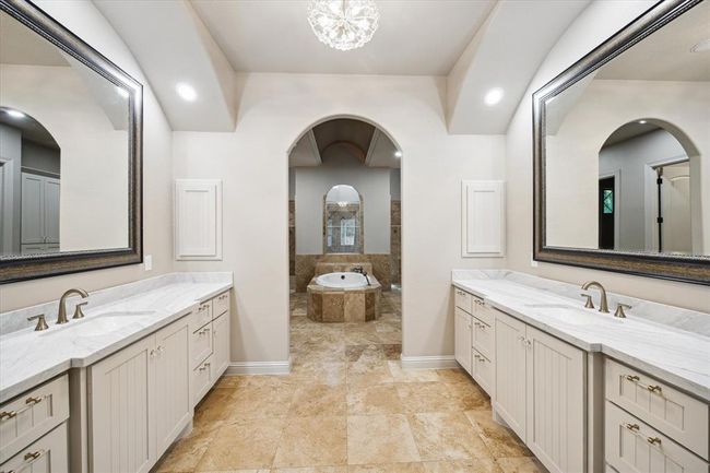 New Quartz Counter Tops, Faucets, Lighting, Cabinet Hardware and Paint. | Image 22