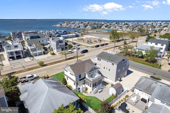 106 S Barnegat Ave, House other with 5 bedrooms, 2 bathrooms and null parking in Surf City NJ | Image 49