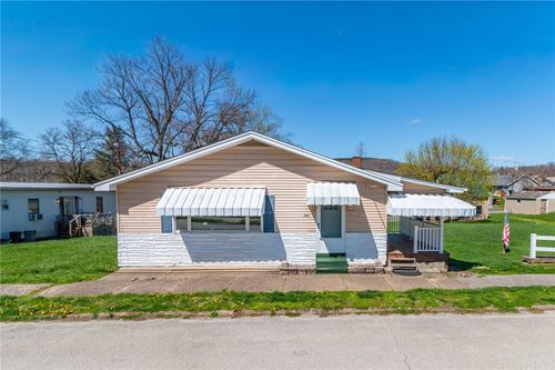 323 Indiana Ave, Avonmore, PA, 15618 | Card Image
