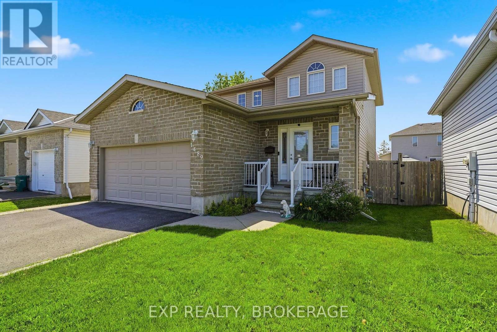 Residential in Kingston (City Northwest) 3