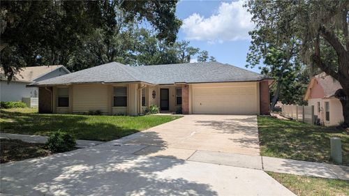 8067 Sweetgum Loop, ORLANDO, FL, 32835-5343 | Card Image