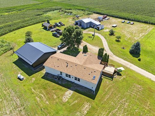 755 240th Ave Sw, Appleton, MN, 56208-1876 | Card Image