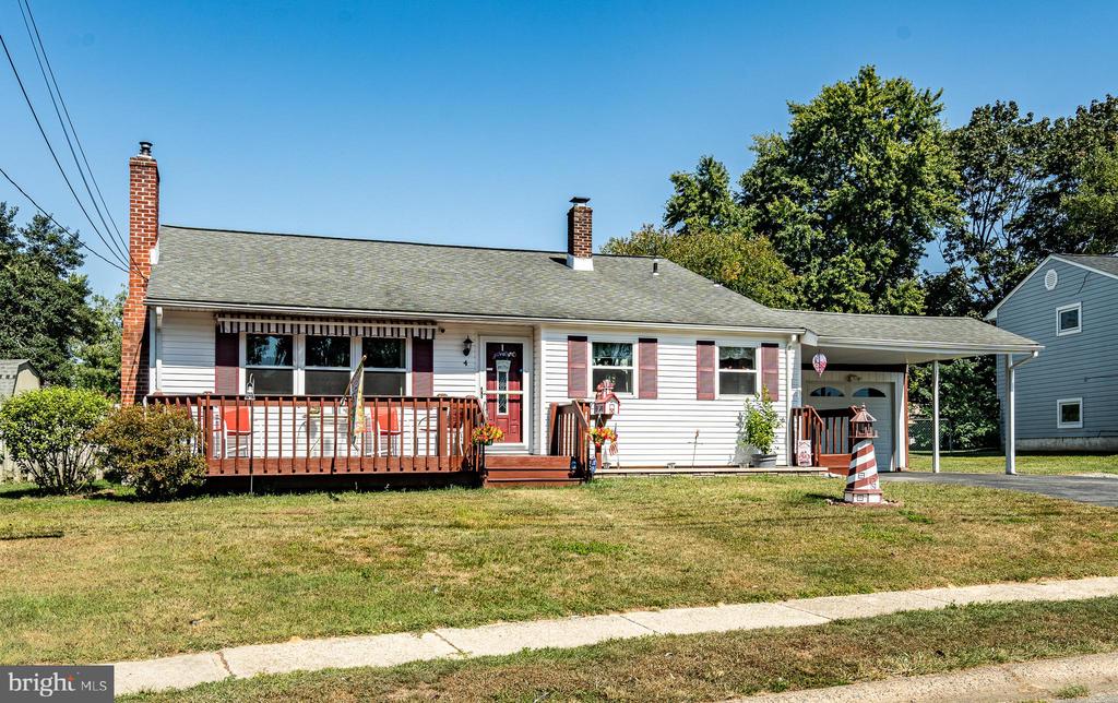 Granville Ln, Newark, DE 19713