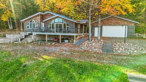 W1093 Tall Pine Trl, Gleason, WI, 54435 | Card Image