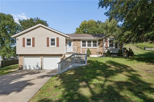 508 Wells Rd, Platte City, MO, 64079-9639 | Card Image