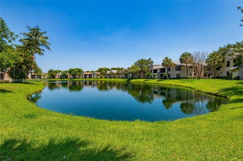 apt-f-3950 Cocoplum Cir, Coconut Creek, FL, 33063-5952 | Card Image