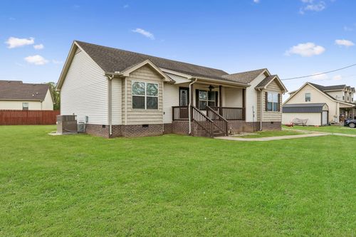 635 Bristol Run, Cornersville, TN, 37047-5068 | Card Image
