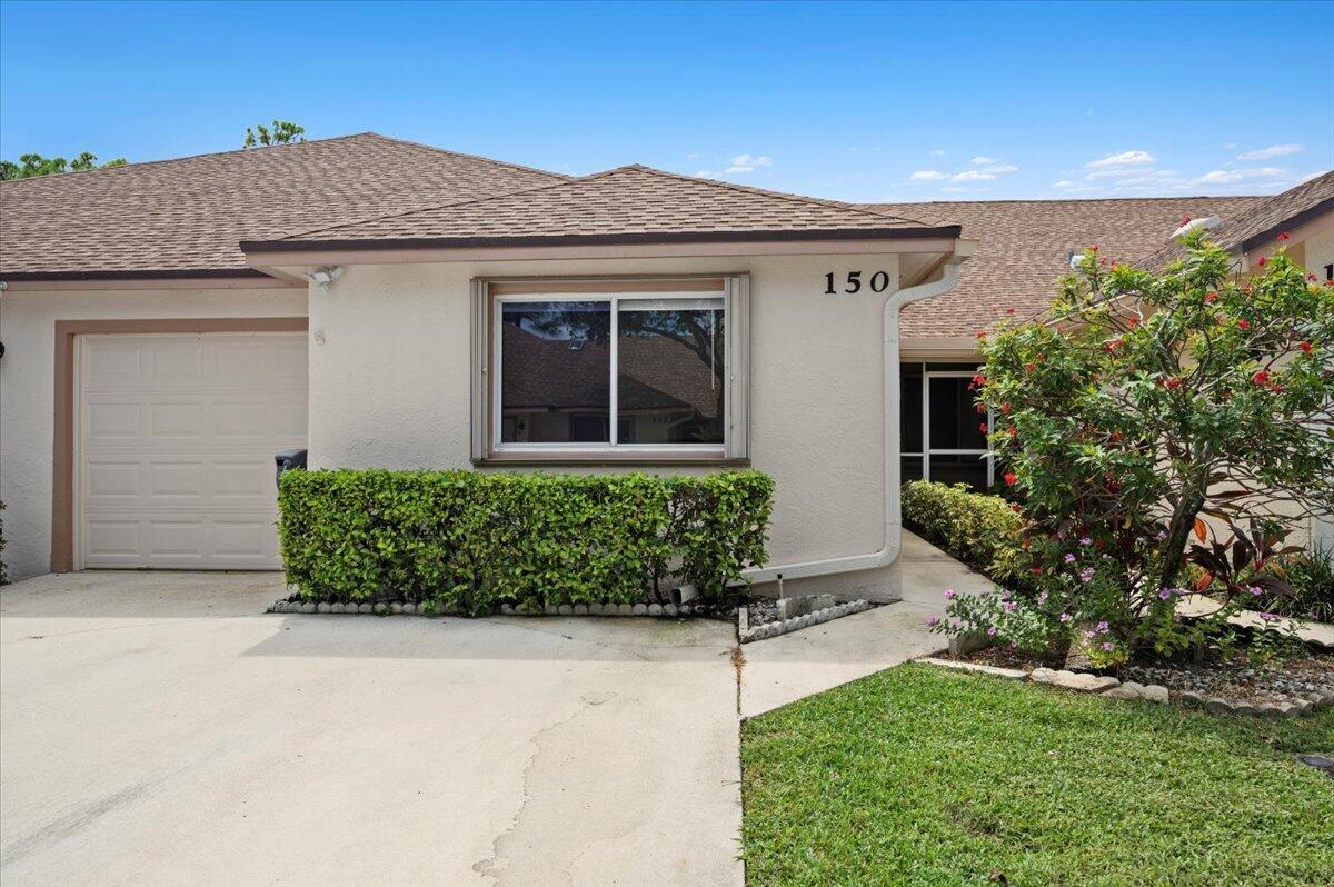 Sandy Ln, Royal Palm Beach, FL 33411