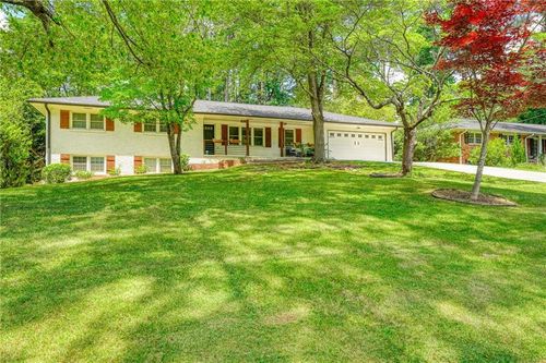 3076 Mccully Dr Ne, Atlanta, GA, 30345-3752 | Card Image