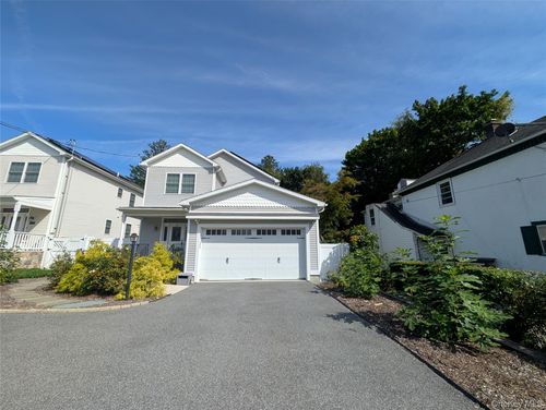 101 West St, Mount Kisco, NY, 10549-3217 | Card Image