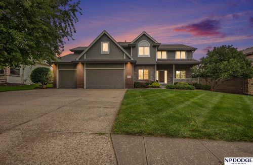 19712 Hansen Ave, Omaha, NE, 68130-5110 | Card Image