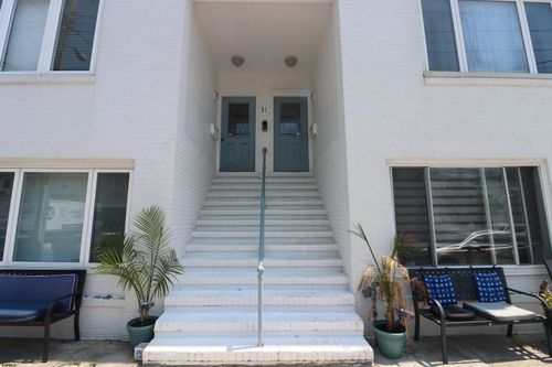 1 1/2 N Newport Ave, Ventnor, NJ, 08406 | Card Image
