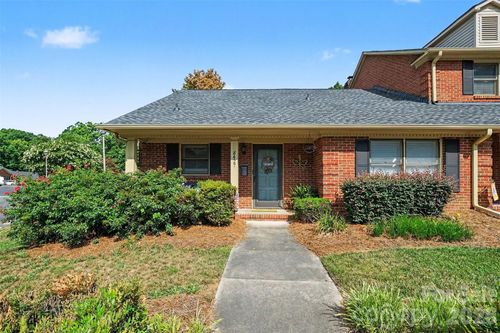 8427 Coulwood Oak Lane, Charlotte, NC, 28214 | Card Image