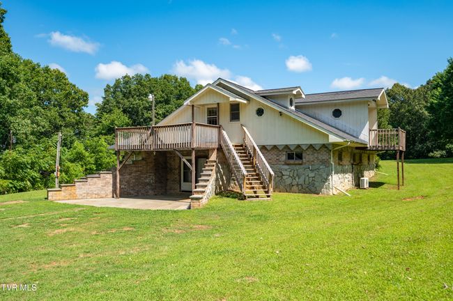 121 Dee Runion Rd, House other with 2 bedrooms, 2 bathrooms and null parking in Jonesborough TN | Image 36