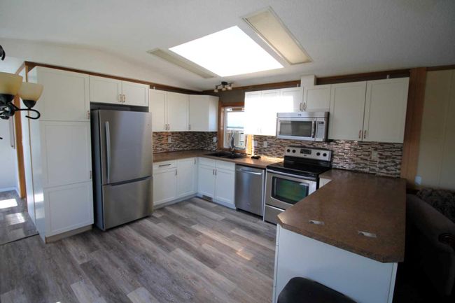 14 - 1712 23, Home with 3 bedrooms, 2 bathrooms and 2 parking in Coaldale AB | Image 8