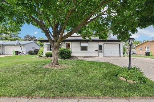 112 Stone Street, Beaver Dam, WI, 53916 | Card Image