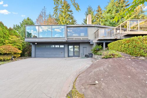 4579 Woodgreen Crt, West Vancouver, BC, V7S2V8 | Card Image