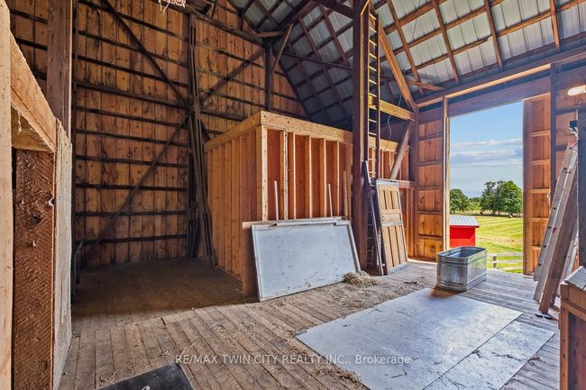 1532 Concession Rd 6 W, Home with 4 bedrooms, 6 bathrooms and 20 parking in Branchton ON | Image 16