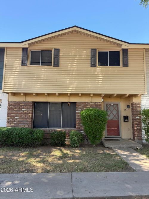 1577 W Hazelwood St, Phoenix, AZ, 85015-4233 | Card Image