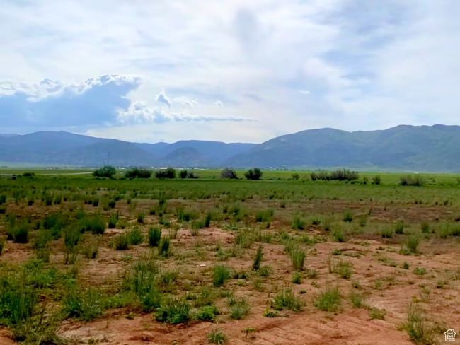 View of mountain background featuring rural landscape | Image 8