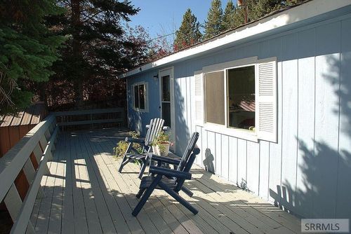3913 Sawtelle St, Island Park, ID, 83429-5243 | Card Image
