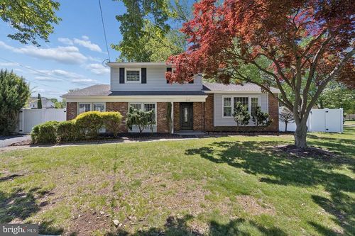 210 Lawnton Ave, WEST DEPTFORD, NJ, 08096-5014 | Card Image