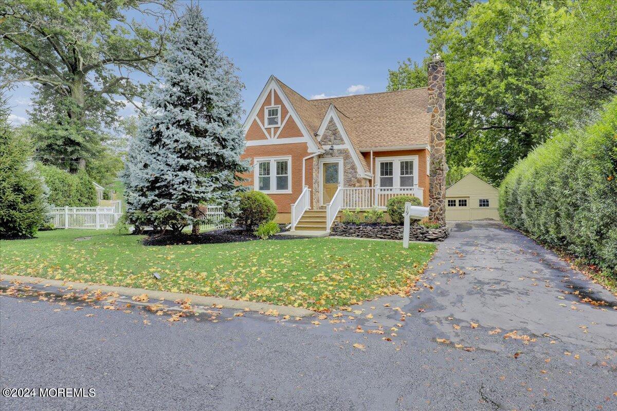 Moreau Ave, Freehold, NJ 07728