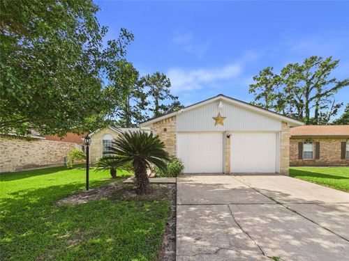 11622 Crystalwood Dr, Houston, TX, 77013-4807 | Card Image
