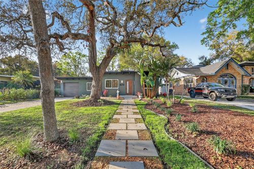 1213 E Clifton St, TAMPA, FL, 33604-6809 | Card Image