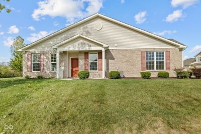 630 Shagbark Drive, Condo with 2 bedrooms, 2 bathrooms and null parking in Plainfield IN | Image 2