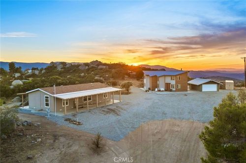 b-49780 Windsong Way, Aguanga, CA, 92536-9715 | Card Image