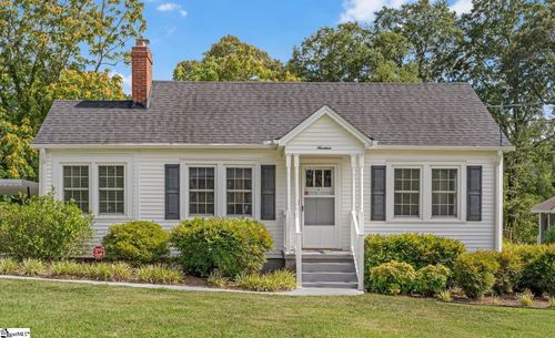 19 Amber Dr, Greenville, SC, 29607-3203 | Card Image