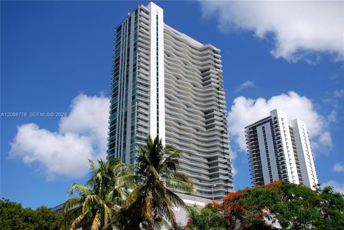 2803-460 Ne 28th St, Miami, FL, 33137-4911 | Card Image