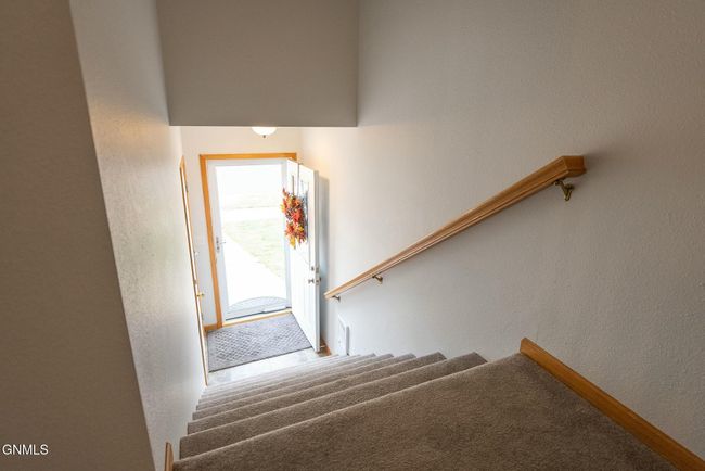 1720 N 26 Th St, Condo with 3 bedrooms, 2 bathrooms and null parking in Bismarck ND | Image 19