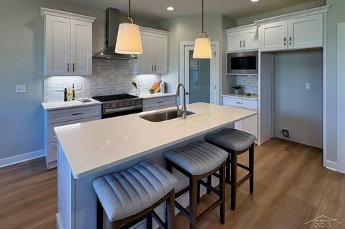 9710 Dice Rd, Freeland, MI, 48623-8863 | Card Image