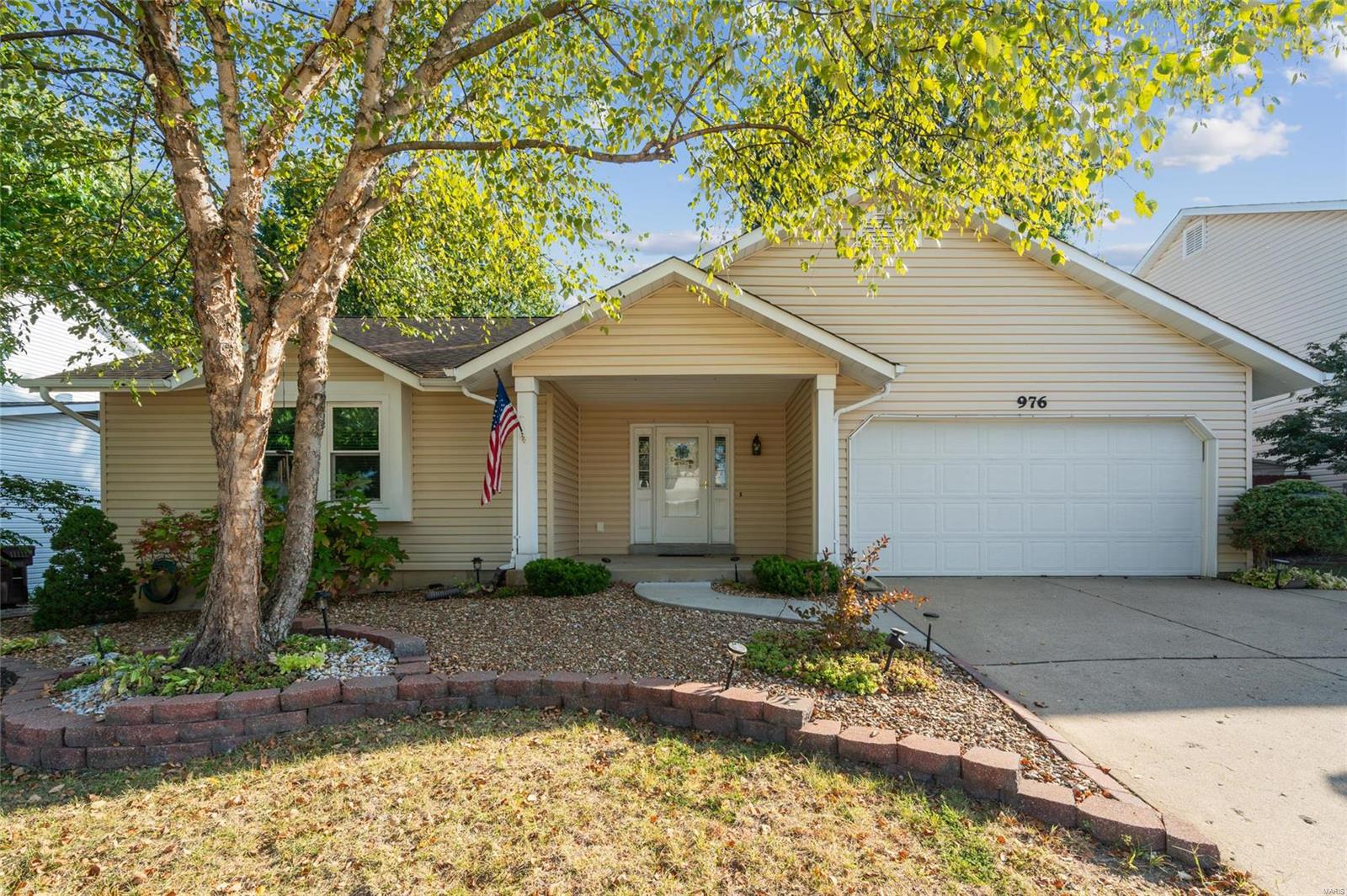 Whispering Ridge Ln, Saint Peters, MO 63376
