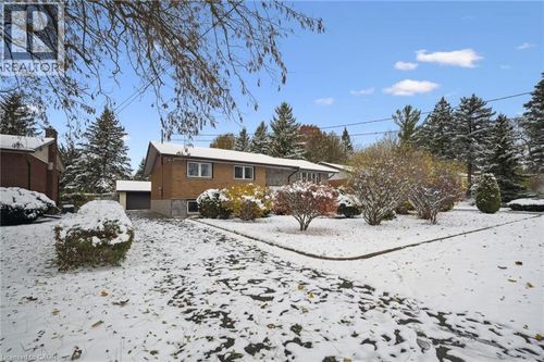 172 Abraham St, Cambridge, ON, N3H1H5 | Card Image