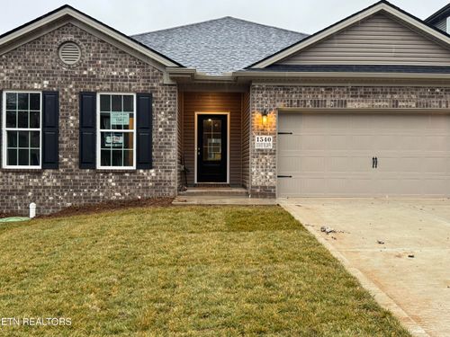 1540 Hickory Meadows Dr, Knoxville, TN, 37932-2788 | Card Image