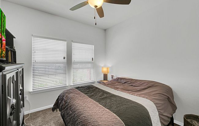 412 Travis Dr, House other with 4 bedrooms, 2 bathrooms and 2 parking in McGregor TX | Image 23